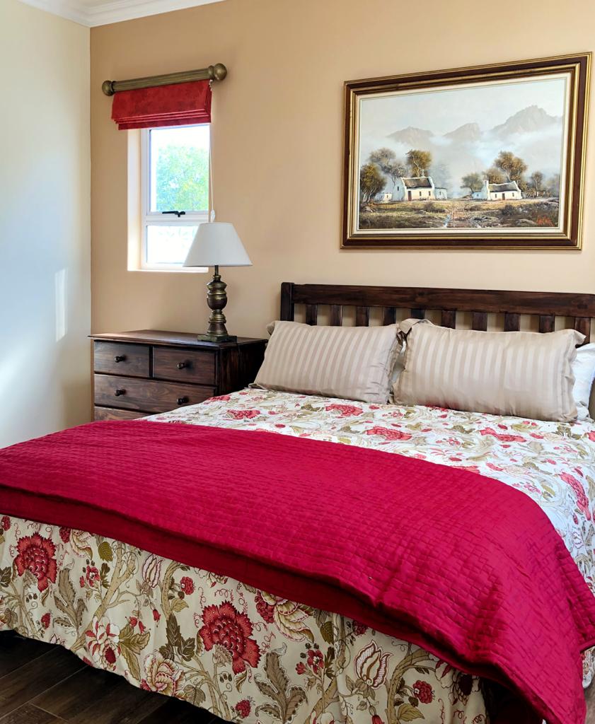 To Let 3 Bedroom Property for Rent in Constantia Vale Western Cape